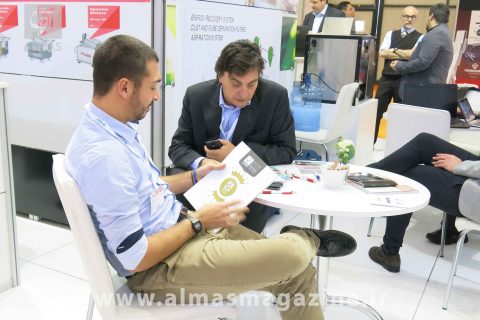 تور نمایشگاهی